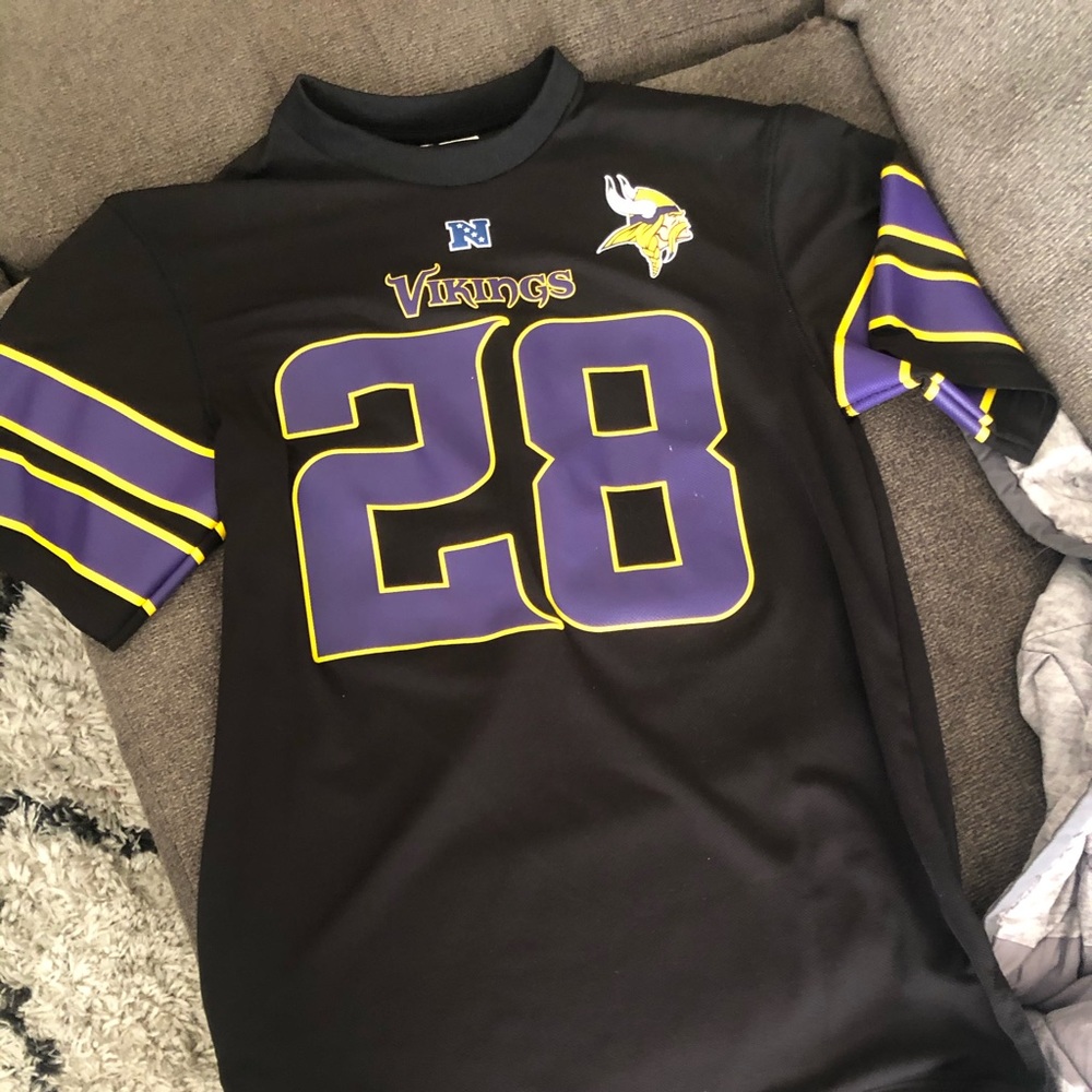 Unisex MEDIUM Minnesota Vikings jersey like Tshirt